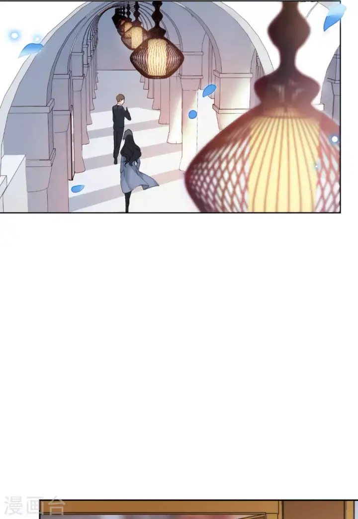 漫画《她来了，请趴下》第33话 沙漠城堡2第9张图